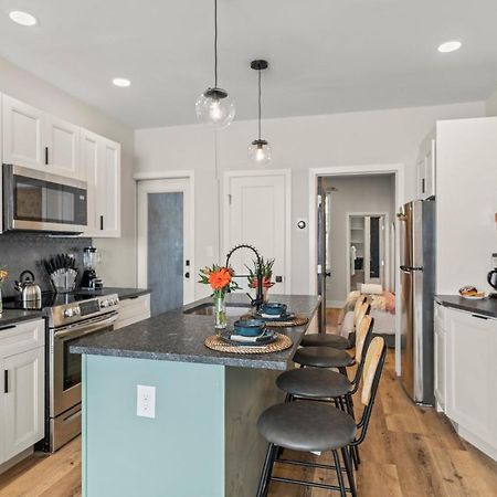 Passyunk Square Spacious 1 Bedroom Oasis- Huge Deck Філадельфія Екстер'єр фото